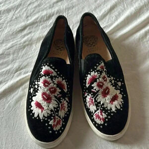 Vince Camuto slip on shoes